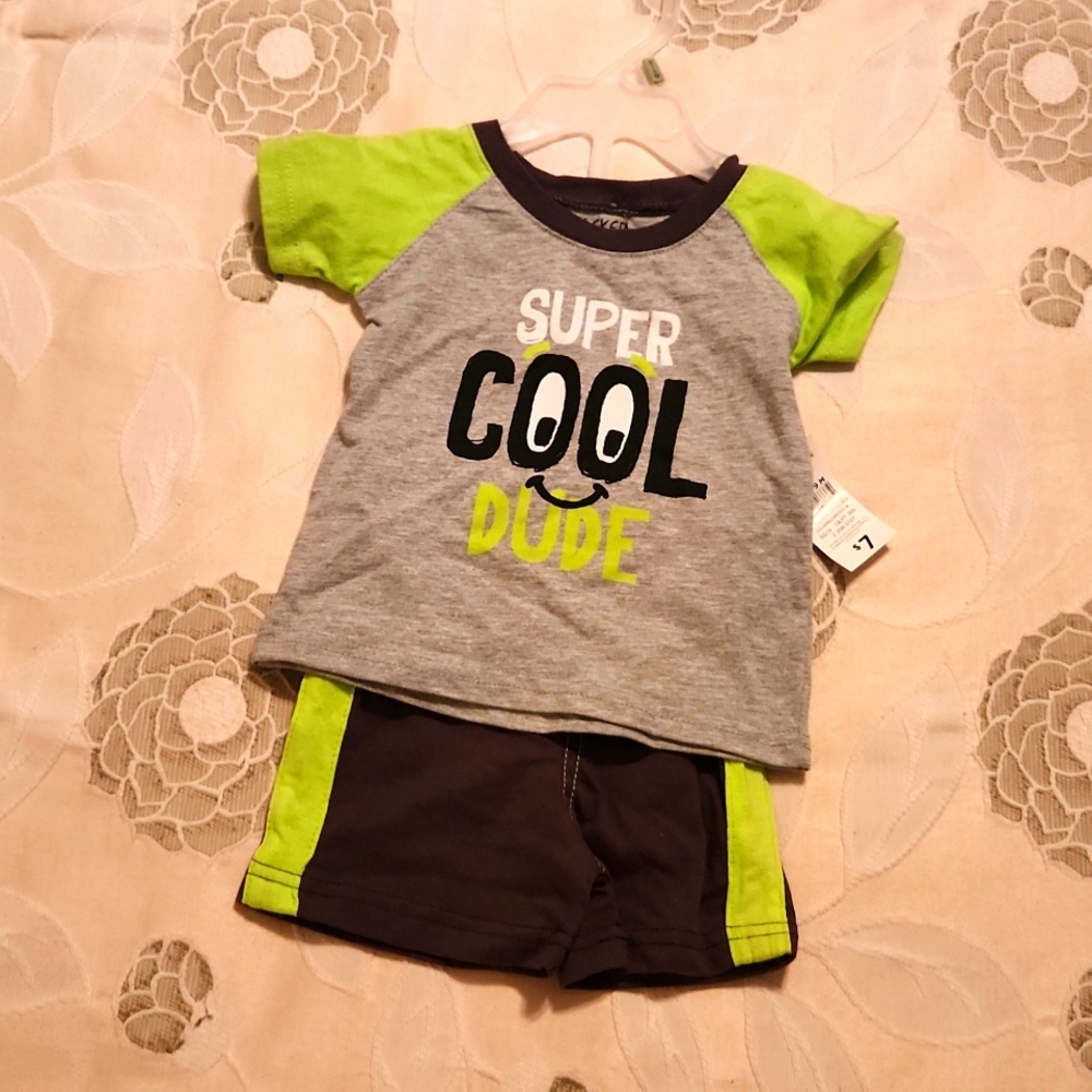 Boys Size 6/9 Month Outfit